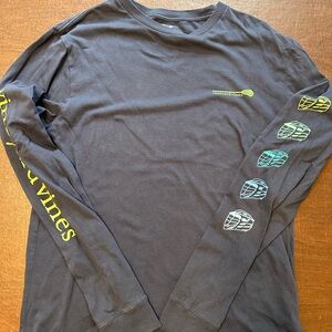 Vineyard Vines Men’s Small long sleeve Tshirt